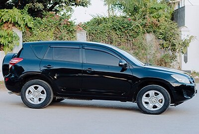 Toyota Rav4 5doors black Zanzibar